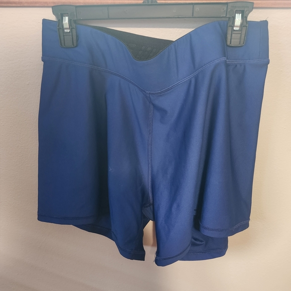 DSG Women's Athletic Shorts in Deep Blue - Picture 1 of 4
